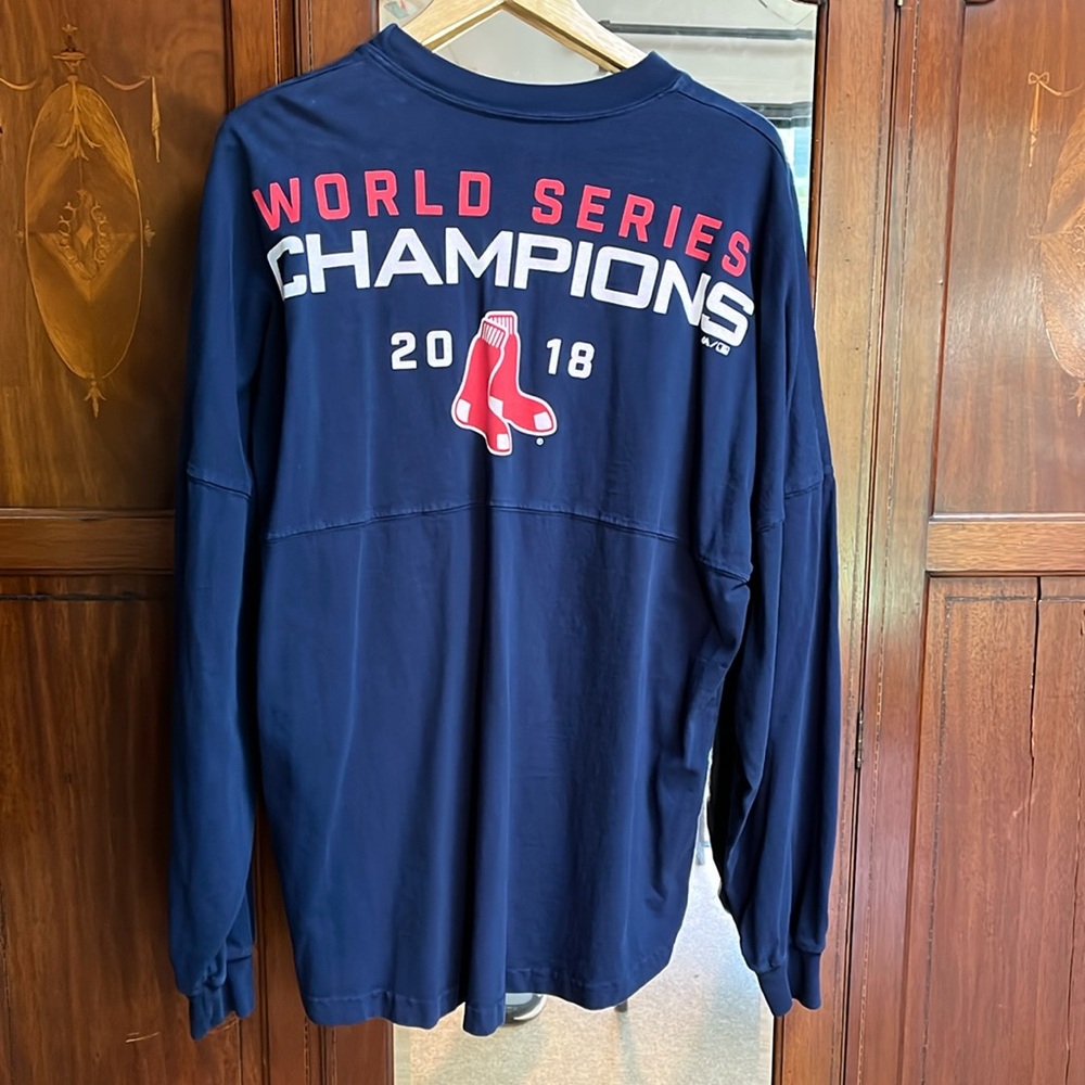 2018 fanatics Boston Red Sox, World Series champions, long sleeve shirt sz large